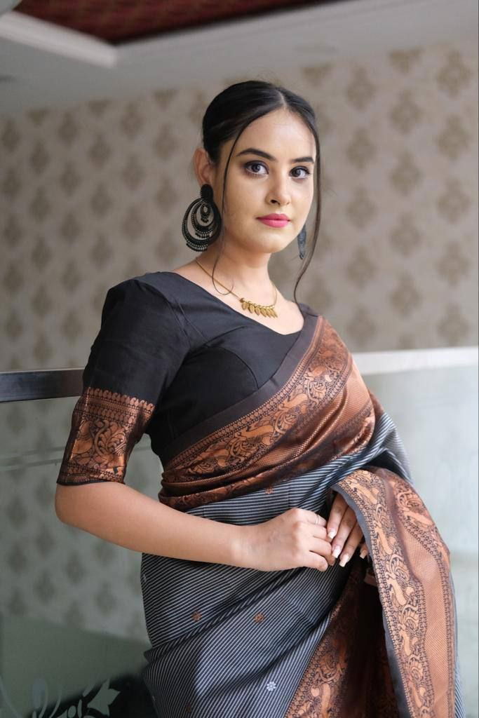MF Black Designer Banarasi Silk Sarees Wholesale Price In Surat
